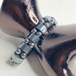 Stretch Bracelet Unisex Hematite Crystal Geometric Magnetic Beads